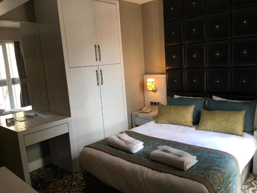 Taksim Line Hotel 4*